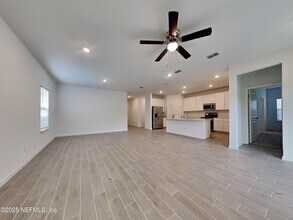9010 Latigo Ln in Jacksonville, FL - Building Photo - Building Photo