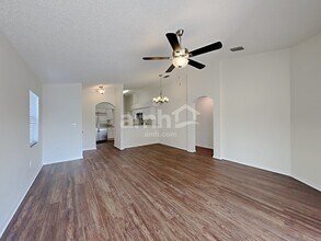 4417 Country Hills Blvd in Plant City, FL - Building Photo - Building Photo