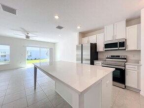 3886 Academia Ave in Lakeland, FL - Building Photo - Building Photo
