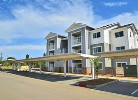 Riverbend Family Apartments in Oroville, CA - Building Photo