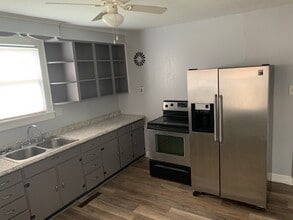 6460 Farmdale Rd in Barboursville, WV - Building Photo - Building Photo