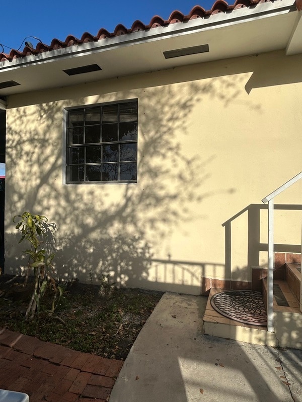 3091 NW 1st St in Miami, FL - Building Photo - Building Photo