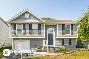 2905 Bannon Ct in Reynoldsburg, OH - Building Photo