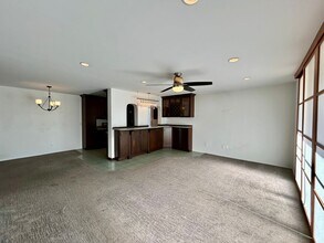 6455 La Jolla Blvd in San Diego, CA - Building Photo - Building Photo