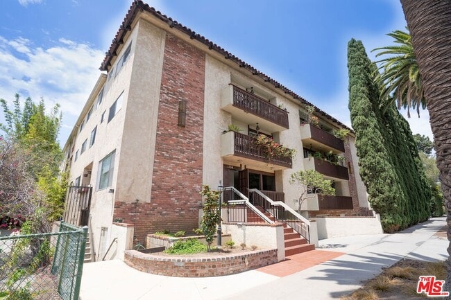 property at 1114 12th St