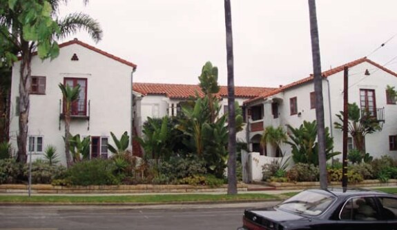 316 W Anapamu St in Santa Barbara, CA - Foto de edificio