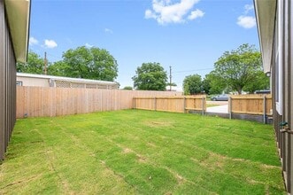 512 5th St in Blanket, TX - Building Photo - Building Photo