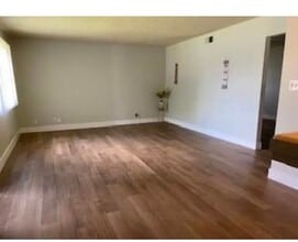 1323 Pinetree Dr, Unit 1323 Pinetree Dr #1 in Stockton, CA - Building Photo - Building Photo