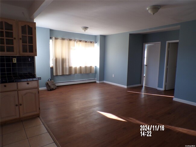 141-01 68th Dr in Queens, NY - Building Photo - Building Photo