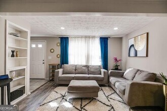 6413 Wedgewood Trce in Tucker, GA - Building Photo - Building Photo