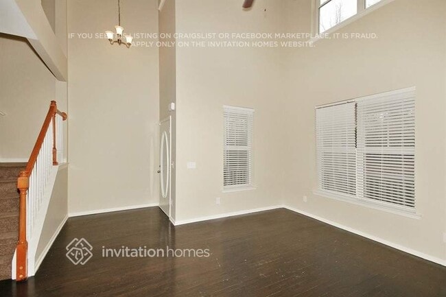 4317 Ben Hill Rd in Atlanta, GA - Building Photo - Building Photo
