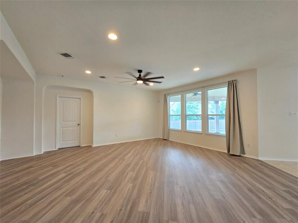 18508 Pencil Cactus Dr in Pflugerville, TX - Building Photo