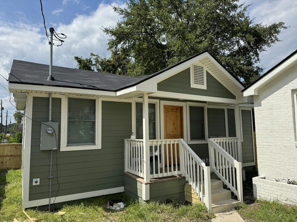 2850 Appleton Ave in North Charleston, SC - Building Photo