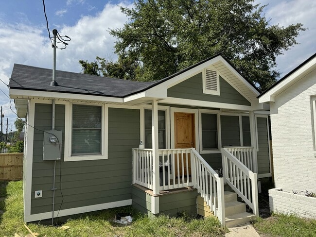 property at 2850 Appleton Ave