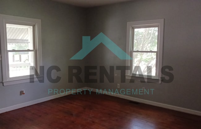 1410 Maple St in Greensboro, NC - Building Photo - Building Photo