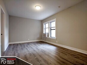 711 W Brompton Ave, Unit 711-#53 in Chicago, IL - Building Photo - Building Photo