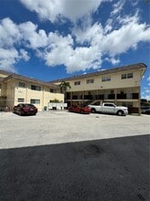 1550 W 7th Ct in Hialeah, FL - Building Photo - Building Photo