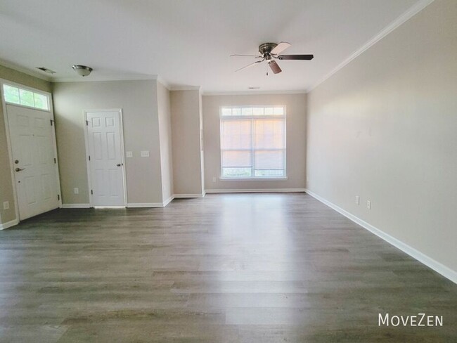 11721 Coppergate Dr in Raleigh, NC - Foto de edificio - Building Photo