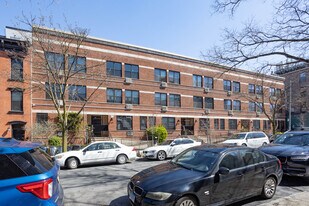 653 Warren St in Brooklyn, NY - Building Photo