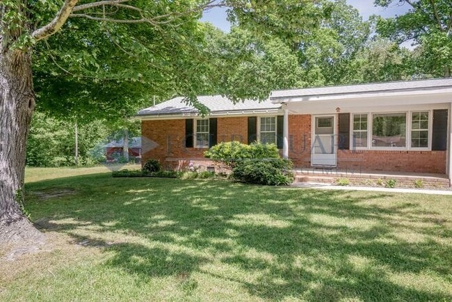 property at 112 Old Meadowbrook Dr