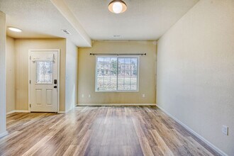 1829 Final View Aly in Colorado Springs, CO - Building Photo - Building Photo