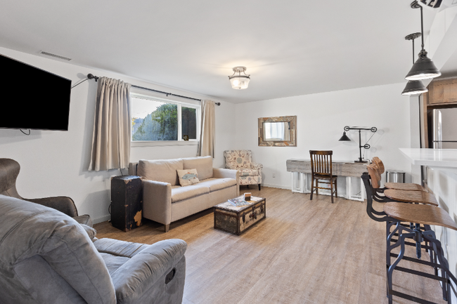 property at 1019 2nd St W
