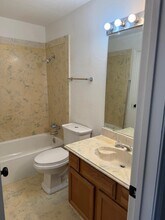 8243 Creekbend Dr in Houston, TX - Building Photo - Building Photo