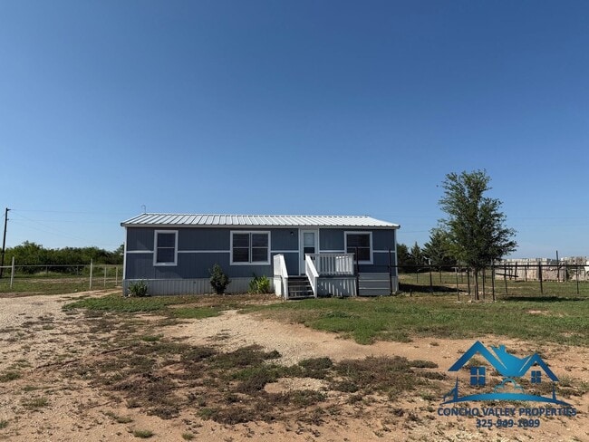 property at 10142 W Indian Creek Rd