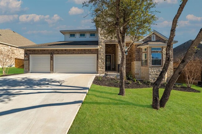 2345 Airport Dr in Leander, TX - Building Photo - Building Photo