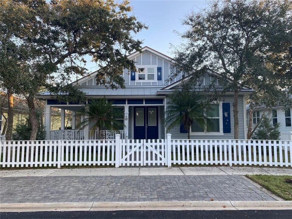 25 Smiling Fish Ln in Palm Coast, FL - Building Photo