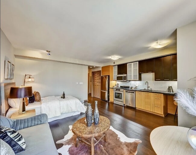 property at 11 Irving Pl