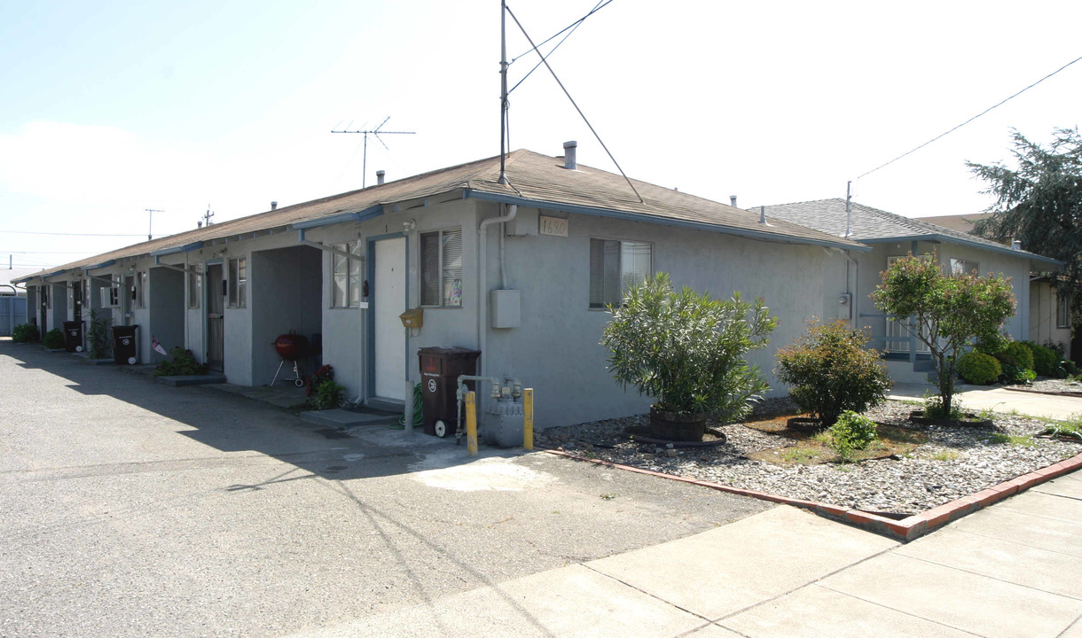 1656 150th Ave in San Leandro, CA - Building Photo