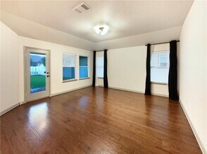 18404 Friendship Hill Dr in Pflugerville, TX - Building Photo - Building Photo