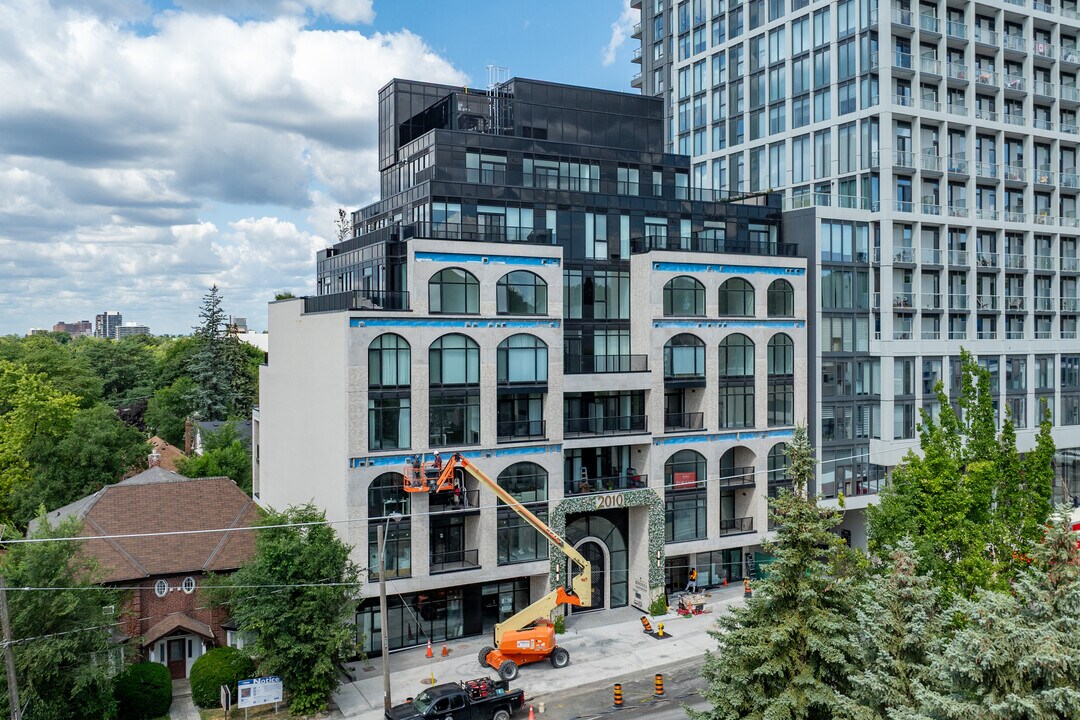 The Rhodes in Toronto, ON - Building Photo