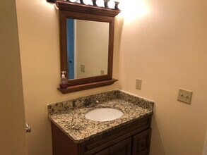 129 Birdseyeview Dr in Ithaca, NY - Building Photo - Building Photo