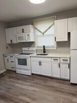 127 Liverpool Ave in Egg Harbor City, NJ - Building Photo