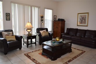 14281 SW 159th Ct, Unit 1268-10 in Miami, FL - Building Photo - Building Photo