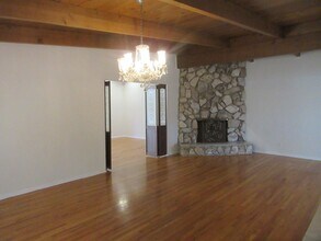 13235 Cumpston St in Los Angeles, CA - Building Photo - Building Photo