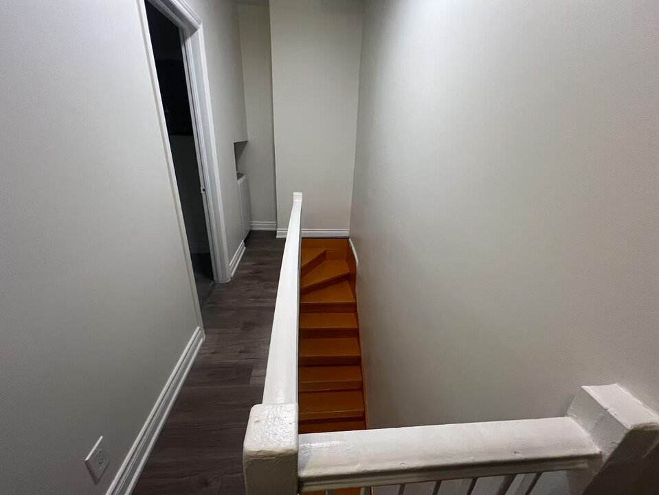 453 Bathurst St in Toronto, ON - Building Photo