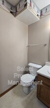 3120 Pinoak Ct in Fort Wayne, IN - Building Photo - Building Photo