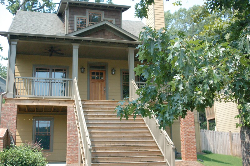 3520 Glenwood Rd in Decatur, GA - Building Photo