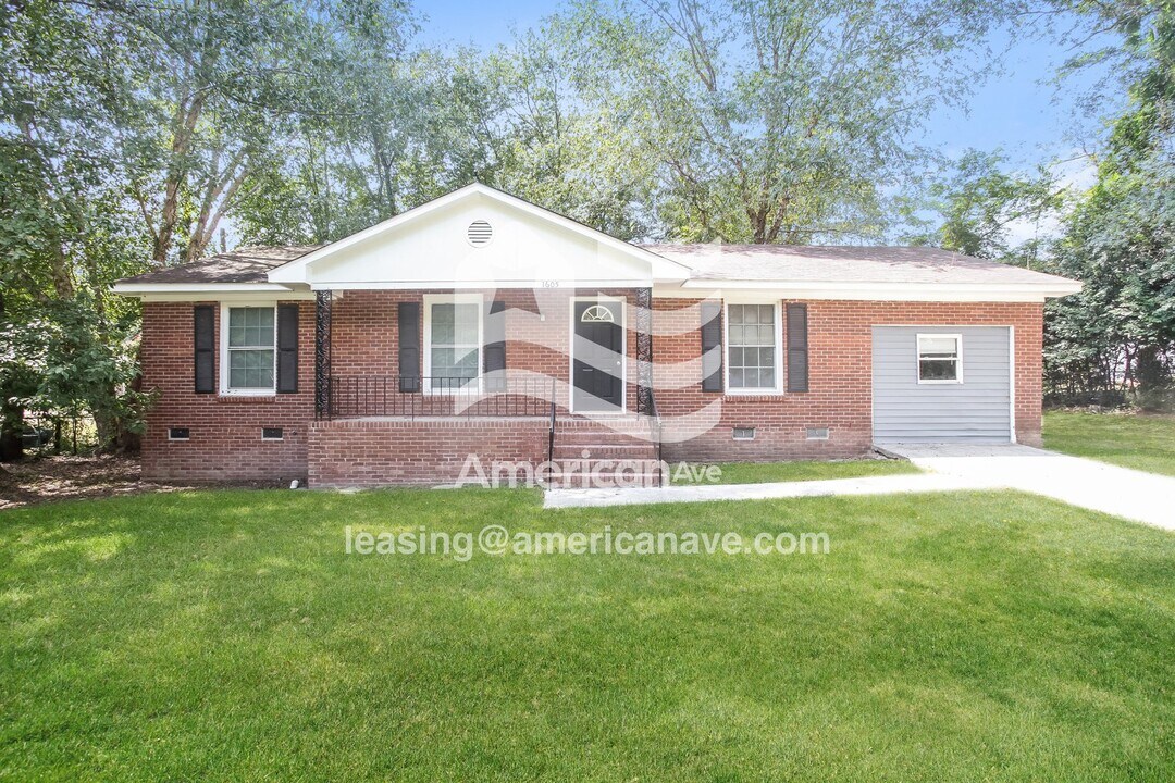 1605 Edgemore Rd in Columbia, SC - Building Photo