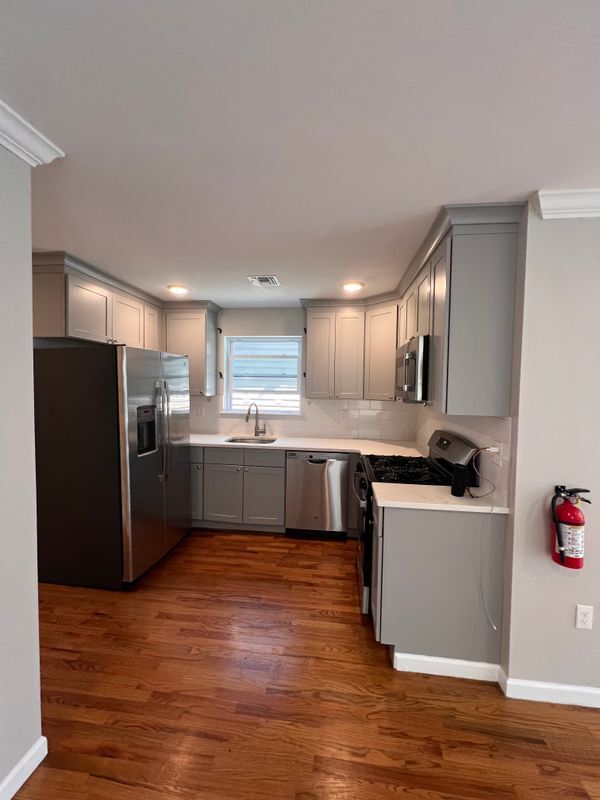 241 Franklin St in Elizabeth, NJ - Foto de edificio - Building Photo