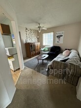 1241 Huntington Cir in Peterborough, ON - Building Photo - Building Photo