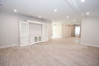 522 N 12th St in Santa Paula, CA - Building Photo - Building Photo