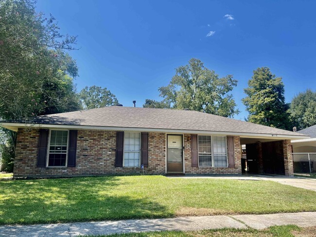 property at 2141 Shady Oaks Dr