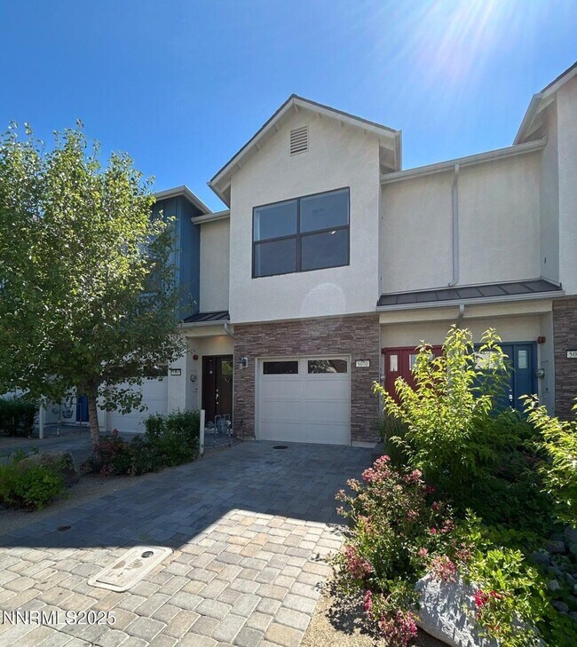 5070 Ciarra Kennedy Lane in Reno, NV - Building Photo - Building Photo