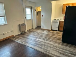 525 E Omaha St in Rapid City, SD - Building Photo - Building Photo