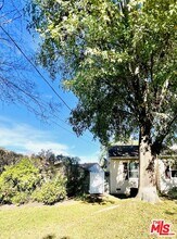11557 Cumpston St in Los Angeles, CA - Building Photo - Building Photo
