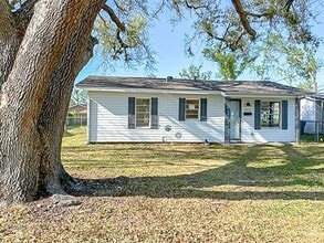 930 Shady LaneHigh Hope Rd in Westlake, LA - Building Photo - Building Photo